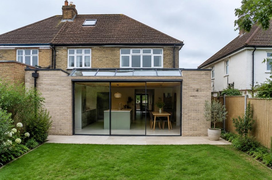 New contemporary rear extension in Addiscombe