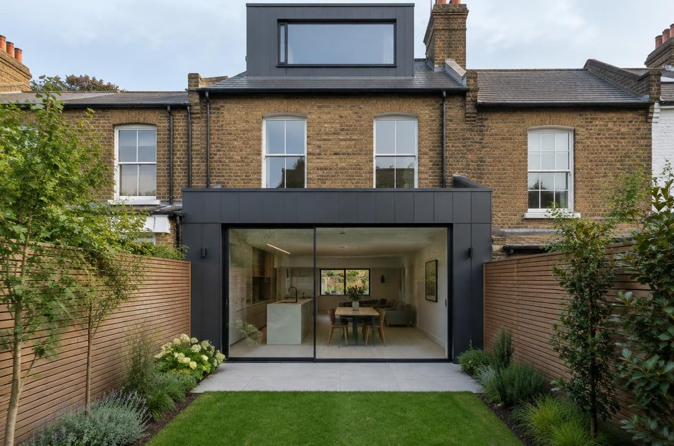 New contemporary rear extension in Brent