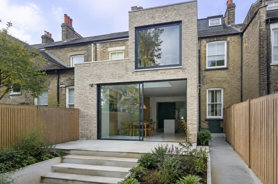 New contemporary rear extension in Brentford