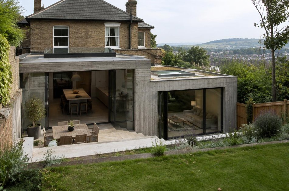 New contemporary rear extension in Croydon