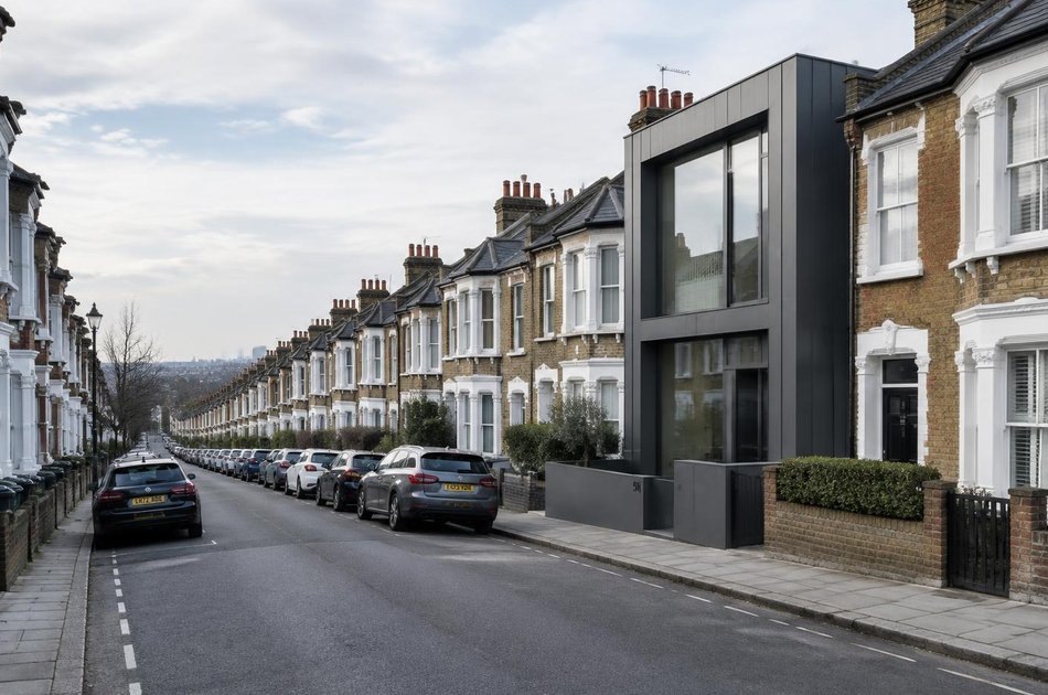 Zinc-clad contemporary house on a Ladder street in Harringay