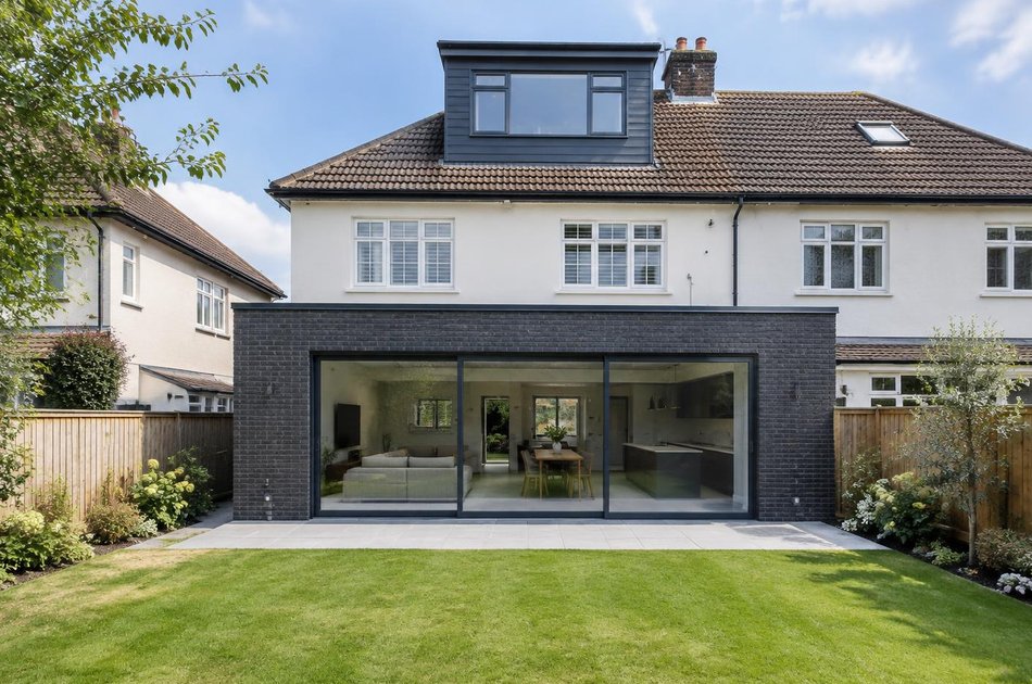New contemporary rear extension in Havering