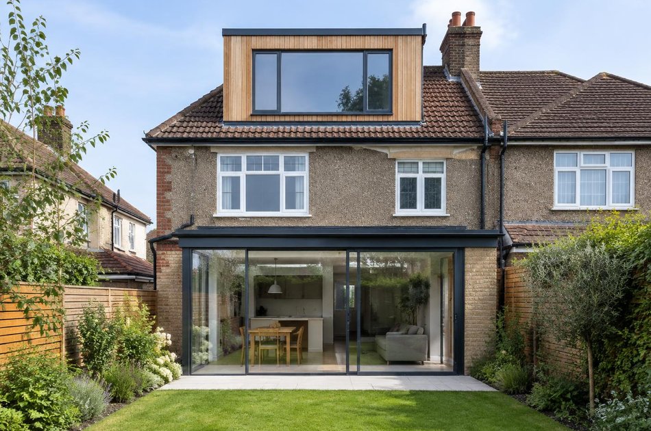 New contemporary rear extension in Orpington