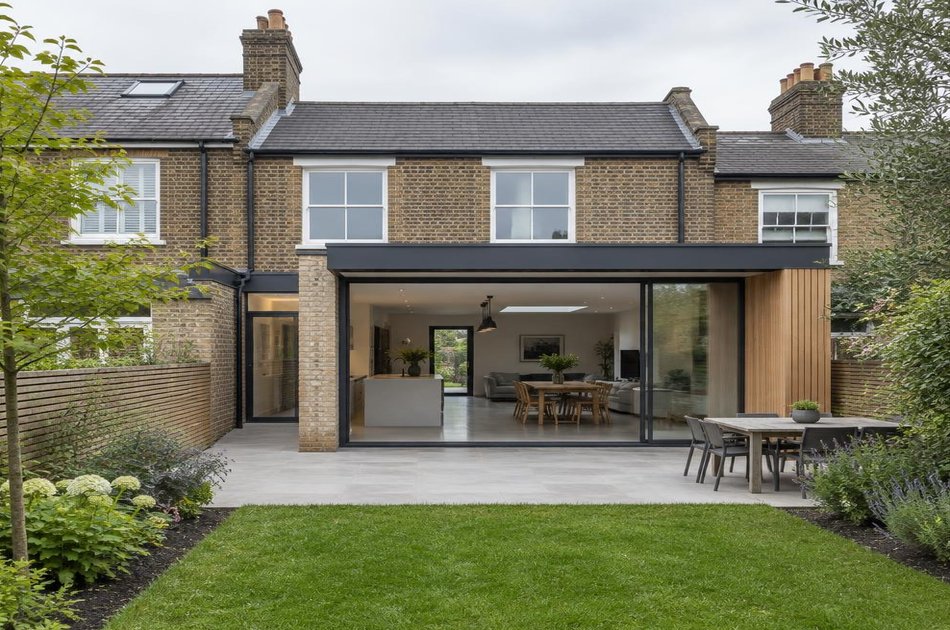 New contemporary rear extension in Palmers Green