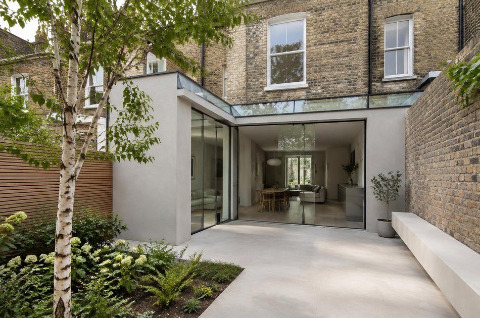 New contemporary rear extension in Queens Park