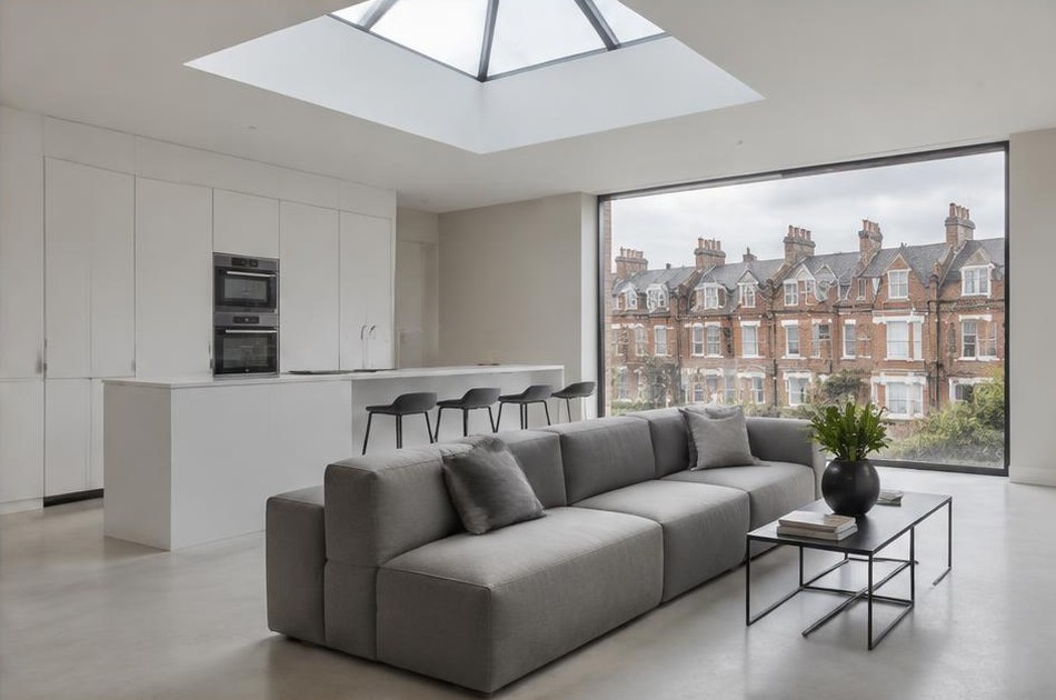 Contemporary refurbished flat with local views in West Hampstead
