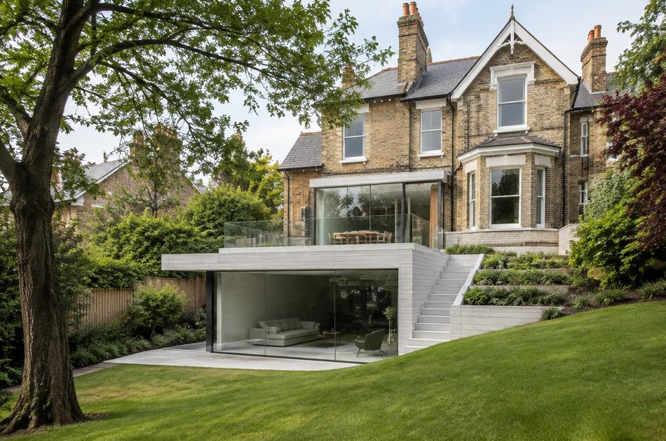 New contemporary rear extension in Wimbledon Park